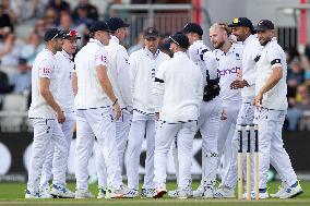 England v Sri Lanka - 1st Test Match: Day Three