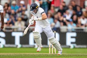 England v Sri Lanka - 1st Test Match: Day Three