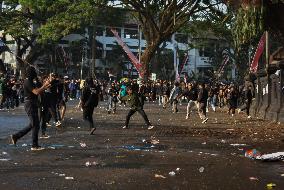 Indonesian Protest Against Ratification Of Regional Election Bill