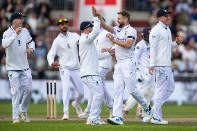 England v Sri Lanka - 1st Test Match: Day Three