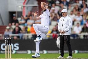 England v Sri Lanka - 1st Test Match: Day Three