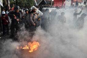 Indonesian Protest Against Ratification Of Regional Election Bill