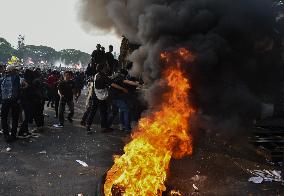 Indonesian Protest Against Ratification Of Regional Election Bill