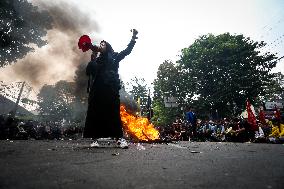 Thousands Of Students Hold Demonstration To Reject Revision Of Regional Election Law In Bandung, Indonesia