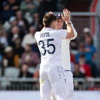 England v Sri Lanka - 1st Test Match: Day Three