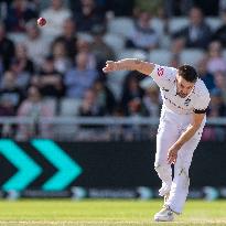 England v Sri Lanka - 1st Test Match: Day Three