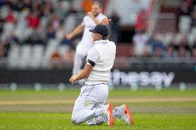 England v Sri Lanka - 1st Test Match: Day Three