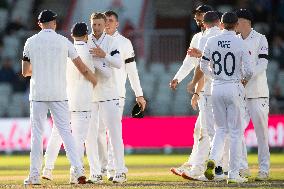 England v Sri Lanka - 1st Test Match: Day Three