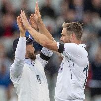 England v Sri Lanka - 1st Test Match: Day Three