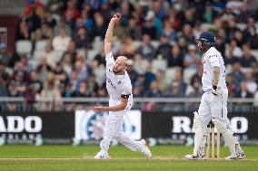 England v Sri Lanka - 1st Test Match: Day Three