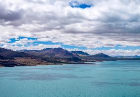 Tangra Yumco Lake Tour in Nagqu