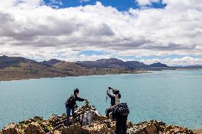 Tangra Yumco Lake Tour in Nagqu