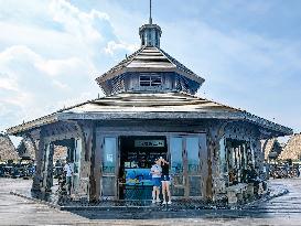 Sea Library in Wenchang