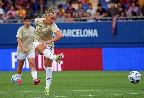 FC Barcelona v AC Milan - Women Pre-season Friendly