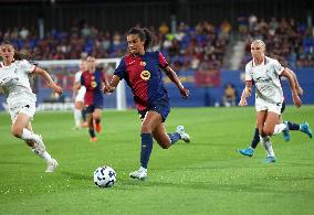 FC Barcelona v AC Milan - Women Pre-season Friendly