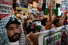 Pro-Palestinian Protesters March In Chicago On The Final Day Of The Democratic National Convention