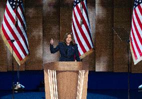 Kamala Harris Accepts Democratic Nomination - Chicago