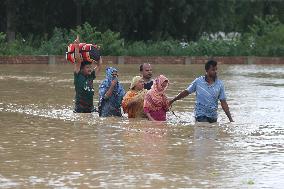 Deadly Floods Strike Troubled Bangladesh