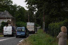 Security Ahead of French Film Star Alain Delon Funeral - Douchy