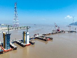 Most Difficult Engineering And Technical Super Cross-sea Project Construction in Zhoushan