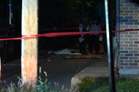 Man Found Dead With Gunshot Wound In An Alley In Chicago Illinois