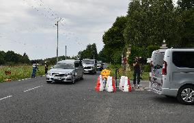 Arrival Of The Hearse At Alain Delon's Estate - Douchy