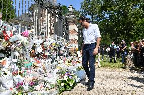 Anthony Delon Greets His Father's Fans At Delon's Estate - Douchy