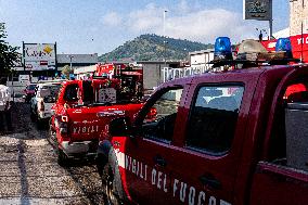 Fire In Food Factory In Pozzuoli, Fire Brigade Intervention Underway