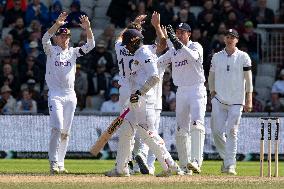 England v Sri Lanka - 1st Test Match: Day Four