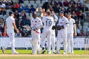 England v Sri Lanka - 1st Test Match: Day Four