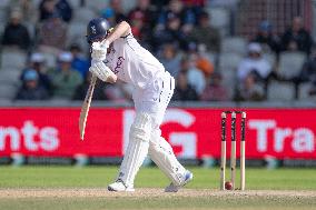 England v Sri Lanka - 1st Test Match: Day Four