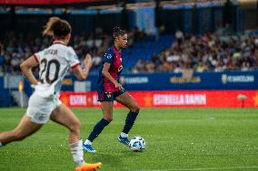 FC Barcelona v AC Milan - Women Pre-season Friendly