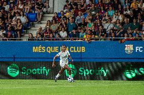 FC Barcelona v AC Milan - Women Pre-season Friendly