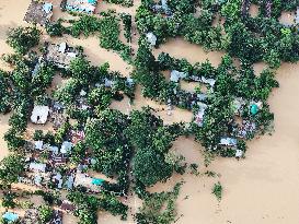 Deadly Floods Strike Troubled Bangladesh