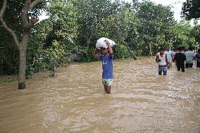 Deadly Floods Strike Troubled Bangladesh