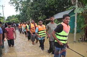 Deadly Floods Strike Troubled Bangladesh