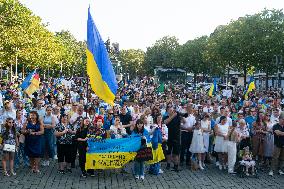 Ukraine Community Protest To Mark Ukrainian Independence Day In Cologne