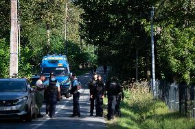 Security Measures Around Delon’s Estate - Douchy