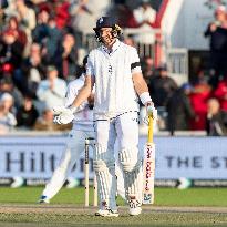 England v Sri Lanka - 1st Test Match: Day Four