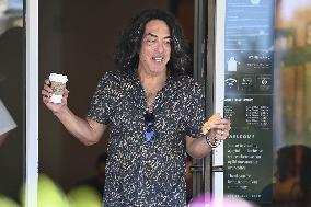 Kiss Band Member Paul Stanley Leaving Starbucks - LA