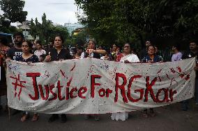 Citizens Protest In Kolkata Against A PGT Doctor Rape And Murder