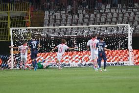 Mantova 1911 v Cosenza Calcio 1914  - Italian Serie B