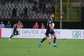 Mantova 1911 v Cosenza Calcio 1914  - Italian Serie B