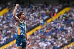 Armand Duplantis Sets New World Record At Wanda Diamond League In Silesia