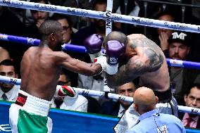 Floyd Mayweather v John Gotti III - Mexico City