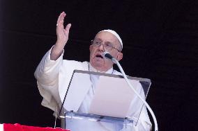 Pope Francis Angelus Prayer - Vatican