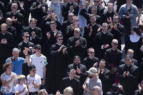 Pope Francis Angelus Prayer - Vatican