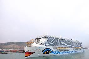 Aida Cosma Ocean Liner - Barcelona