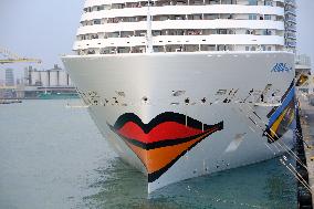 Aida Cosma Ocean Liner - Barcelona