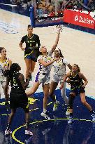 WNBA - Dallas Wings v LA Sparks